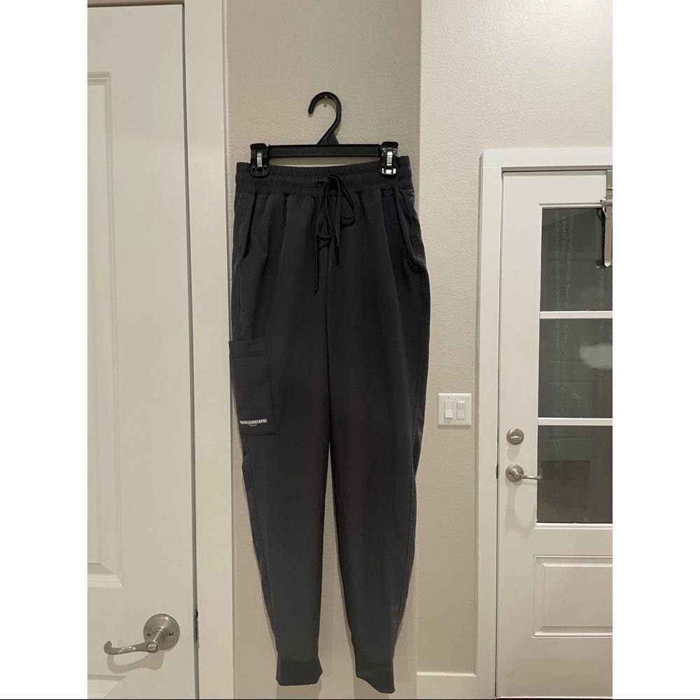 Gray sketcher scrubs